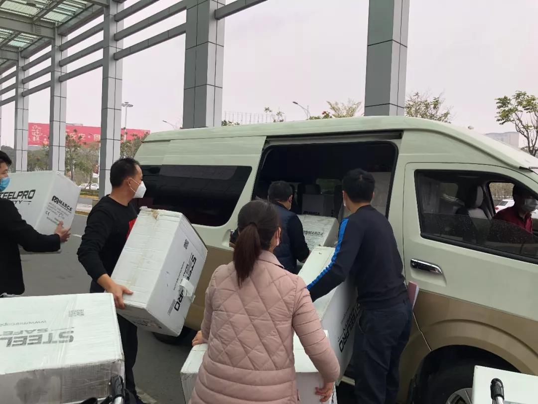 華潤石業(yè)黃慶達：只要防控需要，再貴都是值得的