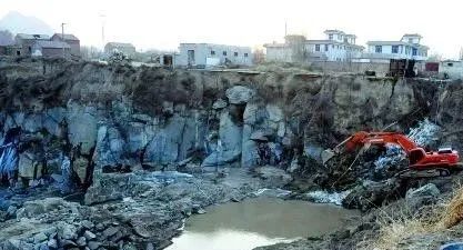 山東“濟南青石材”大理石平臺 為何日益珍貴？