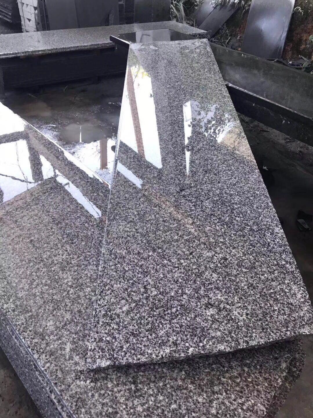 【恒鑨竽杰石材】主營花崗巖江西紅、新老礦芝麻黑654#