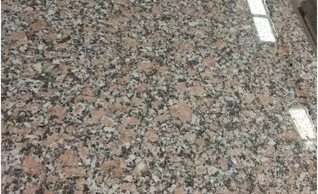 你知道嗎？河南內鄉主要的石材產品有這些梨花白、梨花紅、芝麻白、芝麻灰、染色板