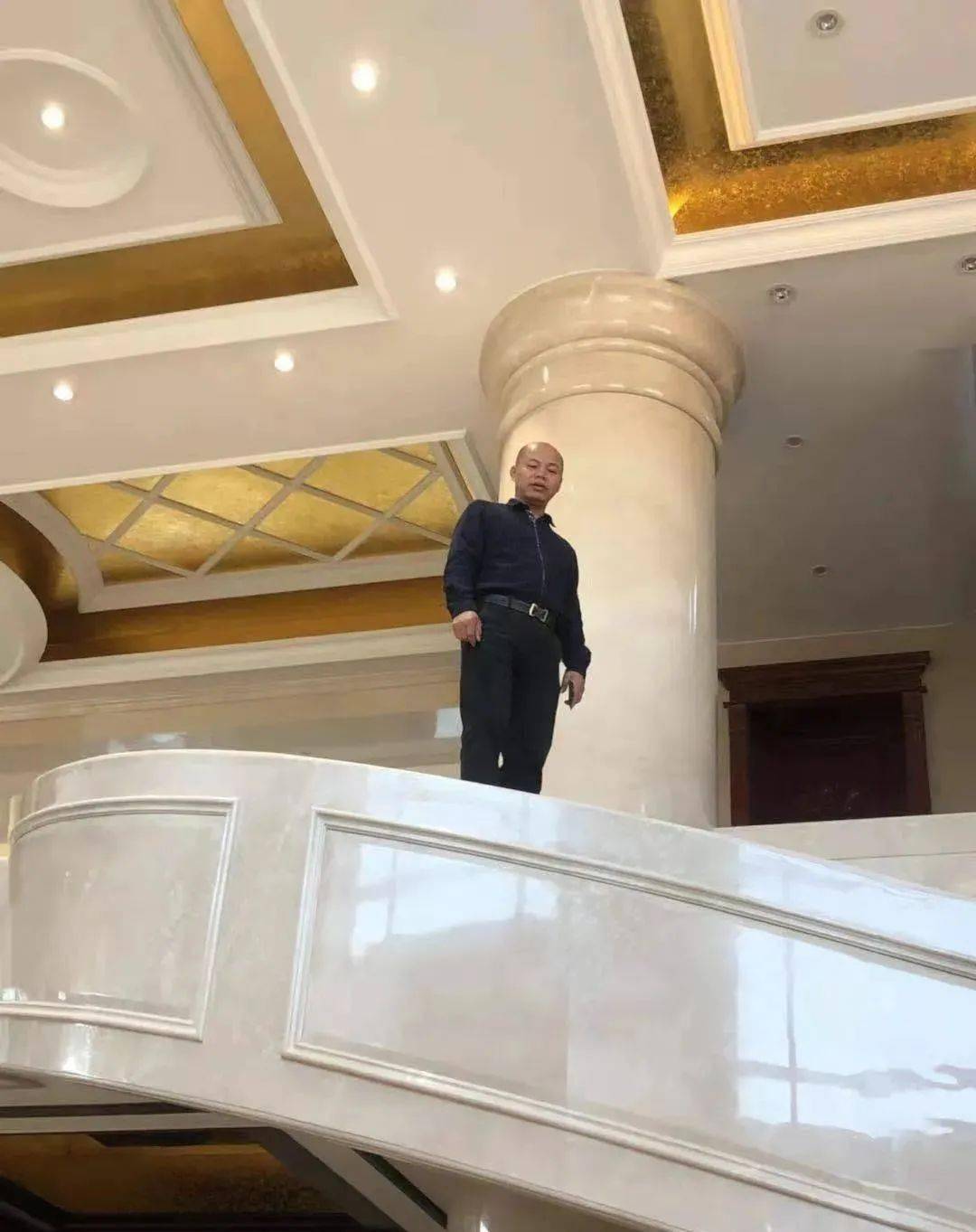 金凱瑪石材案例 | 歷時一年打造石材豪宅別墅即將完美收官