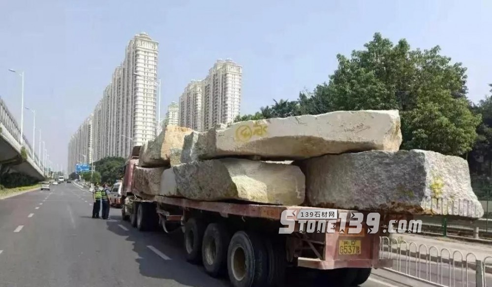 因石材工業快速發展，給麻城公路造成嚴重破損，湖北工業大學教授出謀劃策！