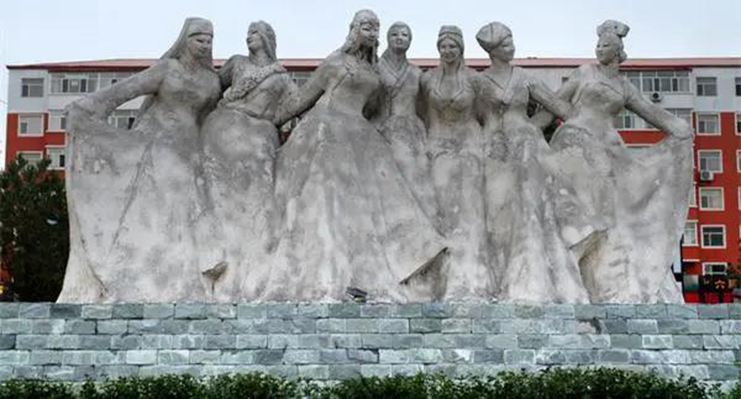 石材雕刻技術中的六大工藝（浮雕、圓雕、鏤雕、透雕、沉雕、線雕）